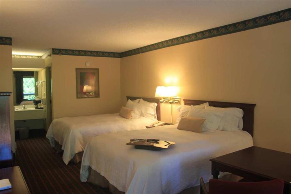 Hotel Baymont By Wyndham Mcdonough Zimmer foto